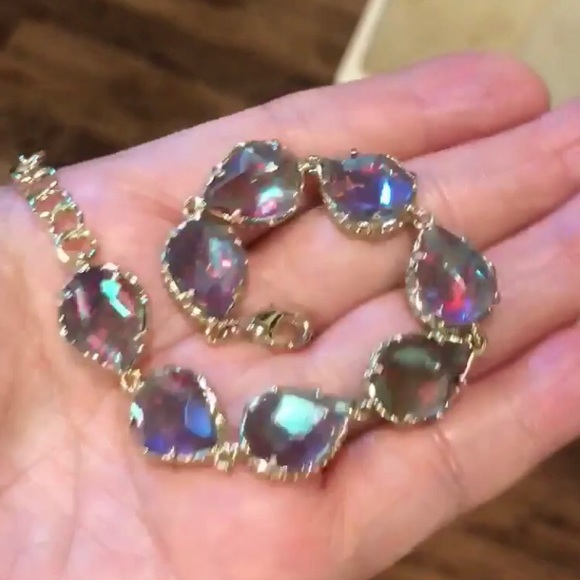 Kendra Scott Brynn Bracelet - Picture 5 of 11